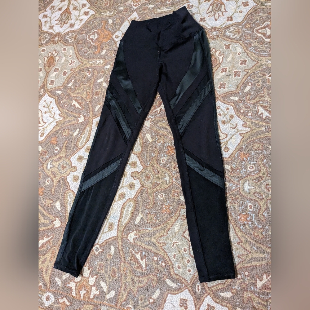 Alo high waisted moto leggings